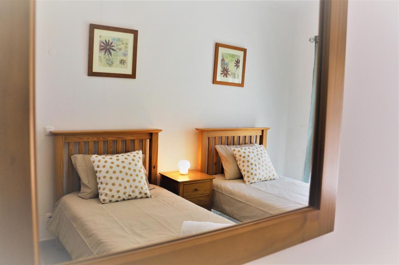 Lovely Apartment In Carvoeiro By The Beach Ngoại thất bức ảnh