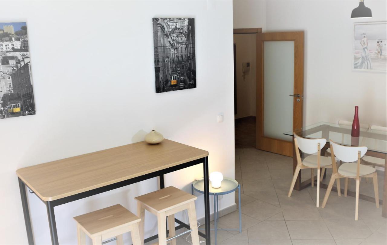 Lovely Apartment In Carvoeiro By The Beach Ngoại thất bức ảnh